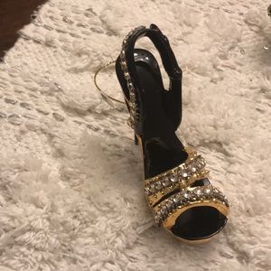 Pier 1 fancy Rhine stone heel shoe